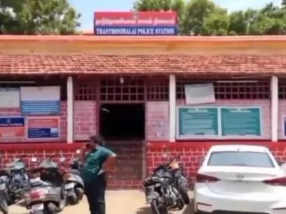 Karur crime Driver dies mysteriously in lorry near Karur TNN கரூர்:  தாந்தோணிமலை அருகே லாரியில் தூங்கிய டிரைவர் மர்ம சாவு