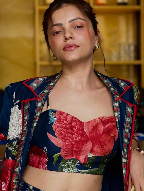 फ्लोरल को-ऑर्ड सेट में रुबीना दिलैक