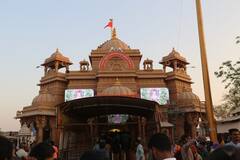 Salangpur Hanuman: સાળંગપુરમાં કષ્ટભંજન દેવને જંઉ-દાળાનો કરાયો દિવ્ય શણગાર, જુઓ તસવીરો