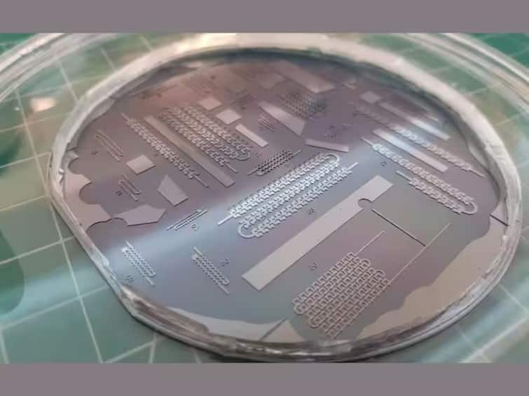 Static Droplet Microfluidic new device can kill cancer cells in the blood avoiding major surgery Cancer Cell Detection: 'हे' नवीन उपकरण रक्तातील कर्करोगाच्या पेशी शोधू शकते, मोठी शस्त्रक्रिया टाळण्यास होईल मदत