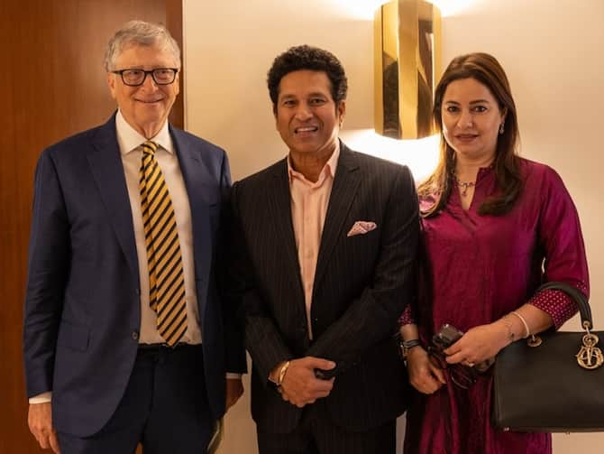 सचिन तेंदुलकर ने पत्नी के साथ बिल गेट्स से की मुलाकात-Sachin Tendulkar met Bill Gates with his wife