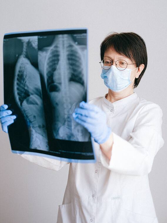 फेंफडों में जमा धुआं-प्रदूषण निकाल फेंकेंगी ये चीजें