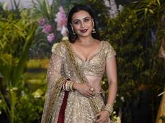 Rani Mukerji Networth: रानी मुखर्जी की संपत्ति उड़ा देगी आपके होश! करोड़ों का बंगला साथ में हैं कई लग्जरी गाड़ियां, जानिए नेटवर्थ