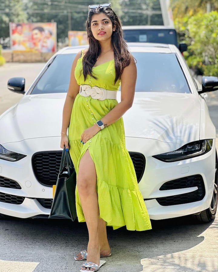 రీతూ చౌదరి అందమైన ఫోటోలు -Image Credit: Rithu Chowdary/Instagram