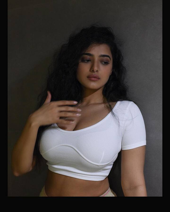కేతికా శర్మ కొత్త ఫోటోలు (Image courtesy - @Ketika Sharma/Instagram)