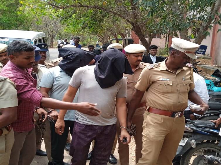 Tiruvannamalai atm case:  police custody investigation ATM robbery case am not him in film style the accused responded to the private police confusion TNN ஏடிஎம் கொள்ளை விவகாரம்: ‘நான் அவன் இல்லை’  பட பாணியில் கொள்ளையர்கள் பதில் -  போலீசார் குழப்பம்