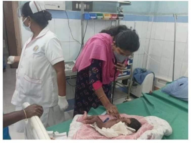 Trichy baby girl was thrown in the garbage within hours of birth TNN திருச்சியில் பரபரப்பு... பிறந்த சிலமணி நேரத்தில் குப்பையில் வீசப்பட்ட பெண் குழந்தை