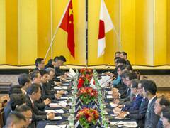 दुनिया में युद्ध के घुमड़ रहे बादलों के बीच जापान ने ऐसा क्या किया, अकड़ में रहने वाले चीन को बातचीत करने आना पड़ा?