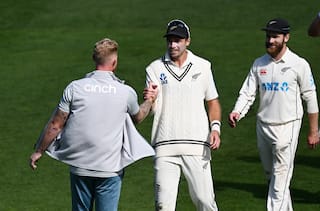 New Zealand win astonishing Test by one run - day five as it happened New Zealand Historic Test Win : திட்டம்போட்டு தீர்த்த நியூசிலாந்து.. இங்கிலாந்துக்கு எதிராக த்ரில் வெற்றி.. டெஸ்ட் வரலாற்றில் புதிய சாதனை!