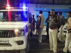 अस्पताल में महिला मरीज की मौत पर हंगामा, परिजनों ने डॉ को जमकर पीटा, ड्यूटी छोड़कर भागे स्वास्थ्यकर्मी