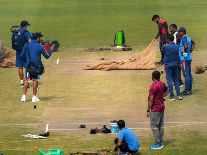 Social Media On Indore Holker Stadium pitch report IND vs AUS 3rd Test Border-Gavaskar Trophy Latest News IND vs AUS 3rd Test: क्या है लाल और काली मिट्टी का माजरा? तीसरे टेस्ट से पहले इंदौर की पिच पर बवाल