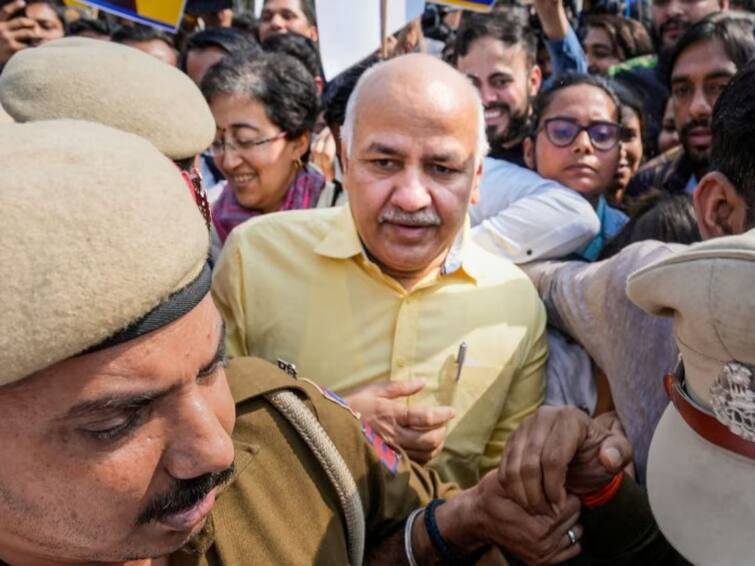 Delhi Liquor Policy Case Manish Sisodia Moves SC Challenging Arrest By CBI Delhi Liquor Policy Case: అరెస్ట్‌ను సవాలు చేస్తూ సుప్రీం కోర్టులో సిసోడియా పిటిషన్,అత్యవసర విచారణ