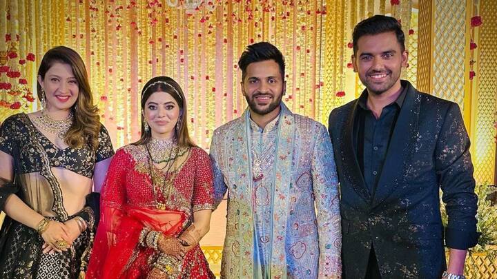 তাঁর বিয়েতে শ্রেয়স তো উপস্থিত ছিলেনই, ছিলেন দীপক চাহারের মতো আর বেশ কয়েকজন ভারতীয় তারকা।
