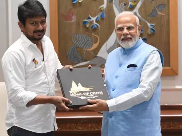 mk-stalin-son-udhyanidhi-stalin-met-pm-modi-neet-sports-issues-delhi-tamil-nadu Udhayanidhi Stalin Meets PM Modi: CM MK ਸਟਾਲਿਨ ਦੇ ਪੁੱਤਰ ਨੇ PM ਮੋਦੀ ਨਾਲ ਕੀਤੀ ਮੁਲਾਕਾਤ, NEET ਸਮੇਤ ਇਨ੍ਹਾਂ ਮੁੱਦਿਆਂ 'ਤੇ ਕੀਤੀ ਚਰਚਾ