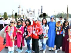 Photo : बीबी का मकबरा पाहून जी 20 परिषदेचे शिष्टमंडळ भारावून गेले, पाहा फोटो