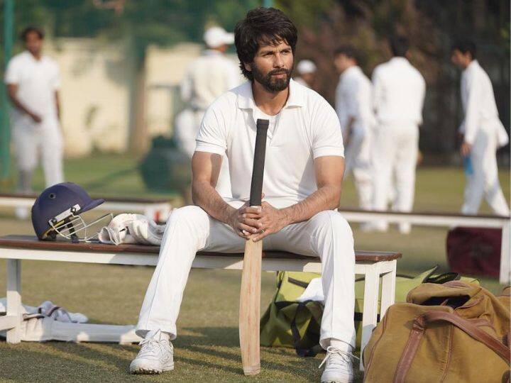 Shahid Kapoor Breaks silence on jersey failure at box office read here Jersey: 'हमारी फिल्म के साथ न्याय नहीं हुआ', शाहिद कपूर ने 'जर्सी' के फेलियर पर तोड़ी चुप्पी