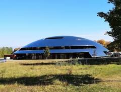 Photos: ਸਵਿਟਜ਼ਰਲੈਂਡ 'ਚ ਹੈ ਦੁਨੀਆ ਦਾ ਸਭ ਤੋਂ ਮਹਿੰਗਾ ਸਕੂਲ, ਇੱਥੇ 1 ਕਰੋੜ ਤੋਂ ਵੱਧ ਫੀਸ!