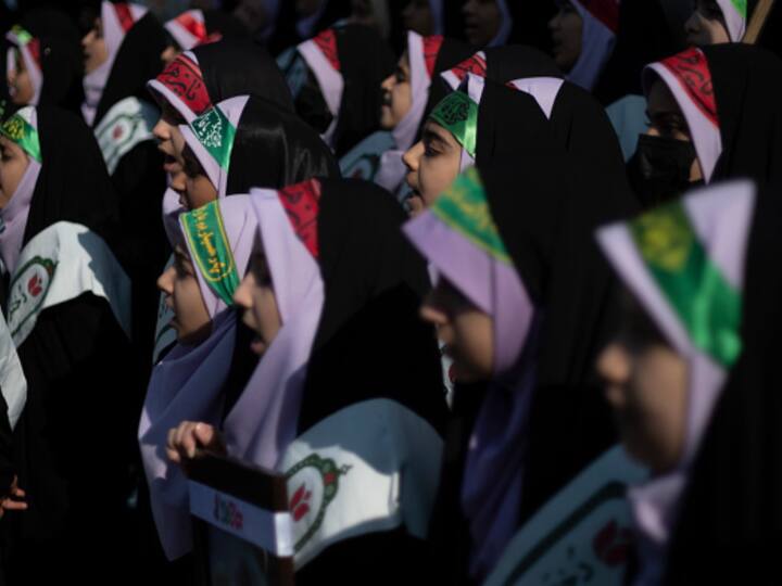 Dozens Of Schoolgirls Hospitalised In Fresh Spate Of Poison Attacks As Iran Probes Matter Dozens Of Schoolgirls Hospitalised In Fresh Spate Of Poison Attacks As Iran Probes Matter
