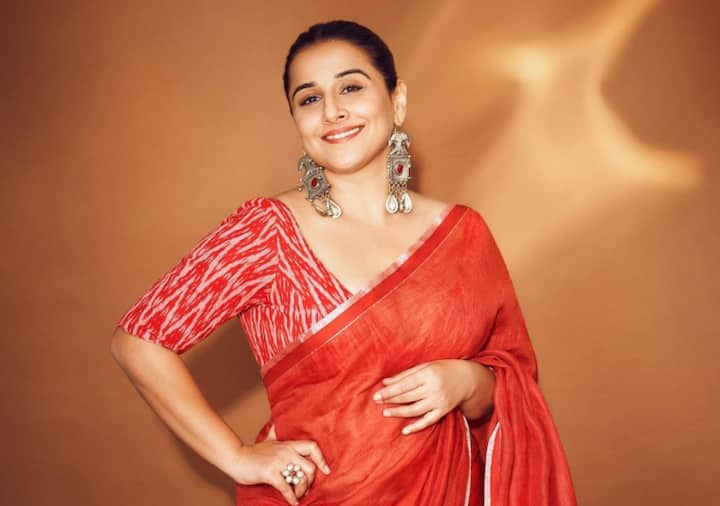 Vidya Balan Net Worth: विद्या बलान अपने सशक्त अभिनय के लिए मशहूर हैं. विद्या अलग तरह की फिल्में करने के लिए जानी जाती हैं. विद्या बालन बॉलीवुड की सबसे महंगी अभिनेत्रियों में से भी एक हैं.