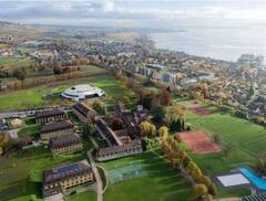 Photos: ਸਵਿਟਜ਼ਰਲੈਂਡ 'ਚ ਹੈ ਦੁਨੀਆ ਦਾ ਸਭ ਤੋਂ ਮਹਿੰਗਾ ਸਕੂਲ, ਇੱਥੇ 1 ਕਰੋੜ ਤੋਂ ਵੱਧ ਫੀਸ!