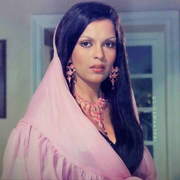 लता जी की ना के बाद राज कपूर ने हेमा मालिनी, डिंपल कपाड़िया को इस फिल्म का ऑफर दिया लेकिन उन्होंने भी इनकार कर दिया. जिसके बाद जीनत अमान खुद आगे आई और फिल्म में उनके किरदार को दर्शक आज भी याद करते हैं. कुछ दृश्यों की वजह से फिल्म विवादों में भी घिरी थी.