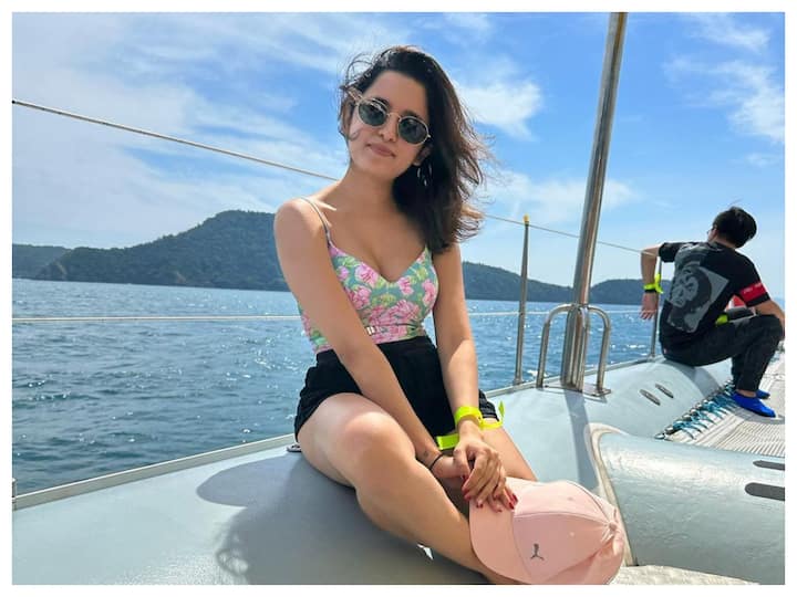 From the picturesque beaches of the Maldives to the wonders of Rotorua, from the historic city of Udaipur to the landmarks of Budapest, Shirley Setia's travel adventures are full of excitement.