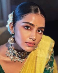 Anupama Parameswaran: ముద్దబంతి పువ్వులా అందమైన అనుపమా పరమేశ్వరన్