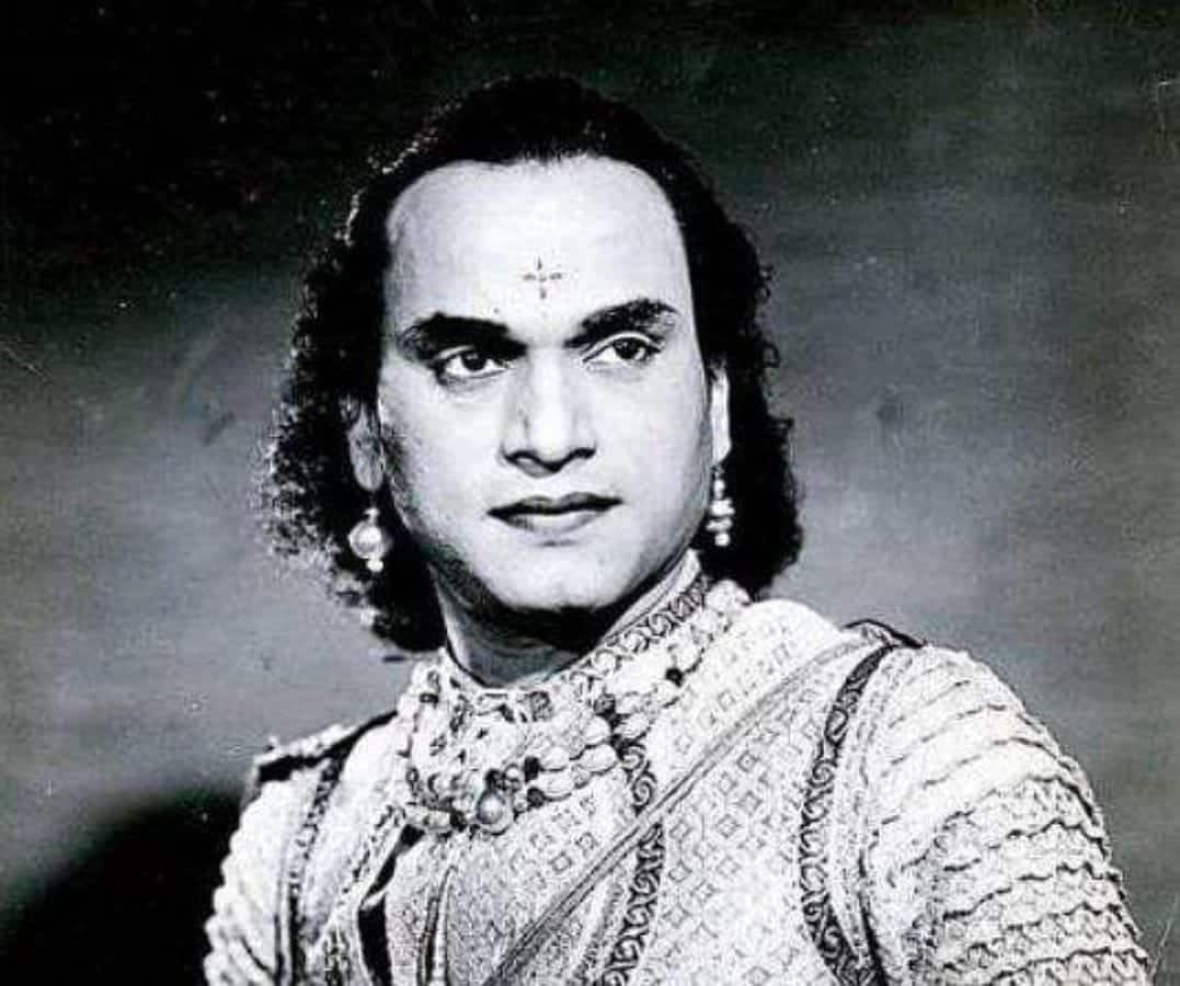 Today M. K. Thyagaraja Bhagavathar  114th birthday of the superstar who lives on through his art despite his passing TNN தான் மறைந்தாலும் தன் கலையால் இன்றளவும் வாழ்ந்து கொண்டு இருக்கும்  முதல் சூப்பர் ஸ்டாருக்கு 114ம் பிறந்த நாள் இன்று