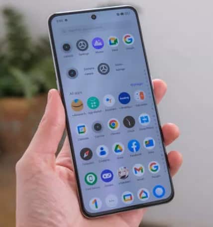 Realme GT 3 લૉન્ચ, એકથી એક હટકે ફિચર્સ સાથે આવ્યો માર્કેટમાં