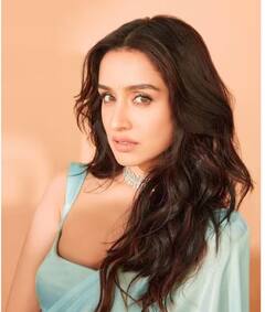 Shraddha Kapoor Saree : ਸਾੜੀ 'ਚ ਸ਼ਰਧਾ ਕਪੂਰ ਦਾ ਦਿਲਕਸ਼ ਅੰਦਾਜ਼ , ਤੁਸੀਂ ਵੀ ਕਰ ਸਕਦੇ ਹੋ ਟ੍ਰਾਈ