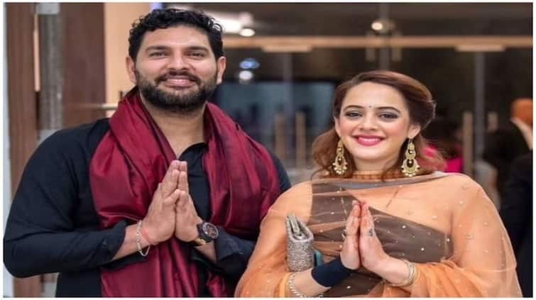 indian cricketer yuvraj singh and hazel keech love story Yuvraj Singh: ਯੁਵਰਾਜ ਸਿੰਘ ਨੇ ਹੇਜ਼ਲ ਕੀਚ ਨੂੰ ਡੇਟਿੰਗ 'ਤੇ ਲਿਜਾਣ ਲਈ 3 ਸਾਲ ਕੀਤੀਆਂ ਸੀ ਮਿੰਨਤਾਂ, ਫਿਲਮੀ ਹੈ ਇਨ੍ਹਾਂ ਦੀ ਲਵ ਸਟੋਰੀ