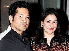 PHOTO: पत्नी के साथ जब भेष बदलकर थिएटर फिल्म देखने पहुंचा यह दिग्गज खिलाड़ी, लेकिन फैंस के पहचानने पर बीच में छोड़नी फिल्म