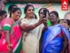 Vanathi Srinivasan Selfie  : ”வாங்க செல்ஃபி எடுத்துக்கலாம்” நிர்வாகிகளுடன் செல்ஃபி எடுத்த வானதி..