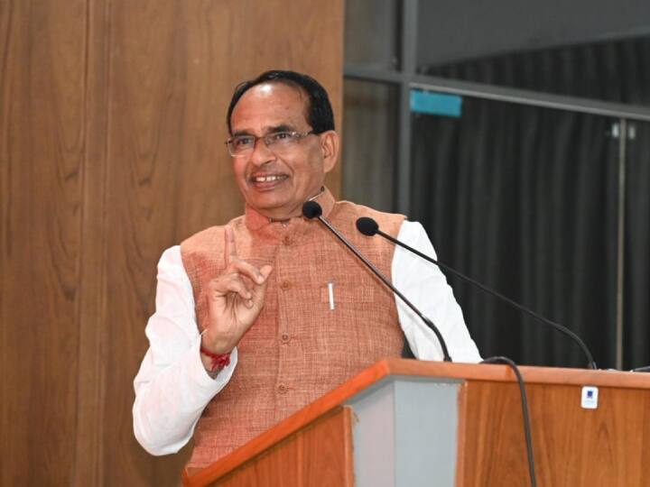 MP Budget 2023 Announcement CM Shivraj Singh Chouhan to sen 200 children to Japan for employment MP Budget 2023: एमपी के 200 युवाओं को पढ़ाई के लिए जापान भेजेगी शिवराज सरकार, चुनावी बजट में हुआ एलान