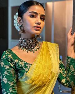 Anupama Parameswaran: ముద్దబంతి పువ్వులా అందమైన అనుపమా పరమేశ్వరన్