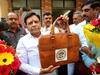 MP Budget 2023: 'काहे का ई-बजट, जब मुझे और विधायकों को टैबलेट ही नहीं मिला?' पूर्व वित्तमंत्री के आरोप पर सरकार की सफाई