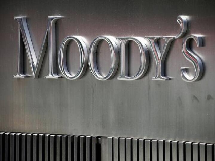 Moody’s revises India GDP forecast says India will grow at rate of 5.5 percent Moody’s on GDP: मूडीज ने 2023 में भारत की जीडीपी ग्रोथ का अनुमान बढ़ाया, वैश्विक महंगाई पर कही यह बात