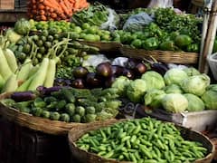 Vegetable Price: மாதத்தின் முதல் நாள்.. கேஸ் சிலிண்டரை தொடர்ந்து எகிறும் காய்கறி விலை.. இன்றைய விலை பட்டியல் இதோ..