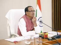 'मुफ्त की रेवड़ी' बांटने में CM शिवराज सबसे आगे, नए वित्तीय वर्ष में कितना लेना पड़ेगा कर्ज?