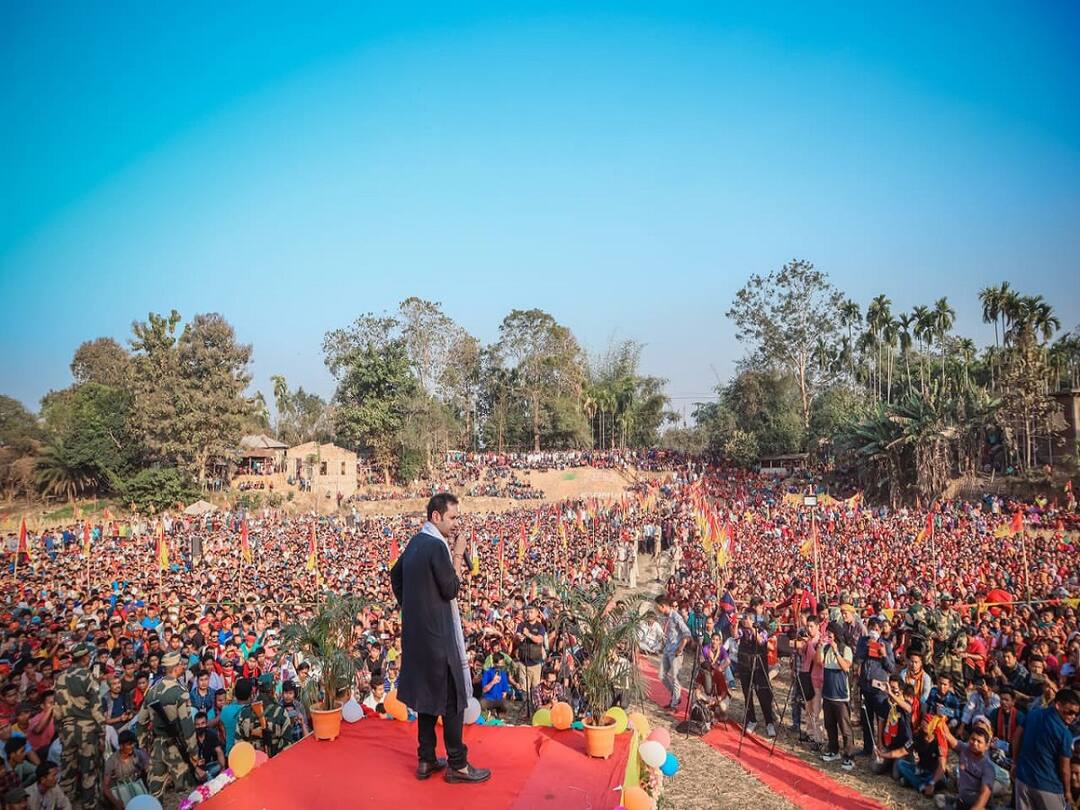 முதல் தேர்தலிலேயே கிங் மேக்கரா?...இடதுசாரி - காங்கிரஸ் கூட்டணிக்கு எமனாக மாறிய வாரிசு...திரிபுரா தேர்தலில் சொல்லி அடித்த தேவ் வர்மா..!