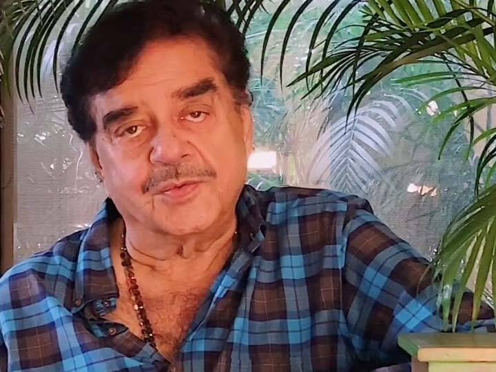 Shatrughan Sinha talks about scars on his face says I used to feel very embarrassed अपनी कटी-फटी शक्ल पर Shatrughan Sinha को आती थी शर्म, परेशान होकर करने जा रहे थे ये काम