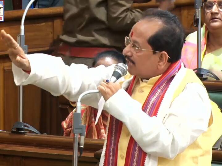 तमिलनाडु में बिहारी मजदूरों की हत्या और पिटाई पर बीजेपी ने किया जोरदार हंगामा, विपक्ष का सदन से वॉकआउट Bihar BJP Creates Ruckus in Vidhan Sabha Over Killing and beating of Bihari Laborers in Tamil Nadu ann तमिलनाडु में बिहारी मजदूरों की हत्या और पिटाई पर बीजेपी ने किया जोरदार हंगामा, विपक्ष का सदन से वॉकआउट