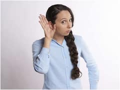 చెవిలో రింగింగ్ శబ్ధాలు వినిపిస్తున్నాయా? అయితే ఈ సమస్యలు ఉండే అవకాశం ఉంది