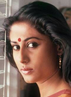 ਅਮਿਤਾਭ ਬੱਚਨ ਨਾਲ ਕੰਮ ਕਰਨ ਤੋਂ ਬਾਅਦ ਕਿਉਂ ਪੂਰੀ ਰਾਤ ਰੋਈ ਸਮਿਤਾ ਪਾਟਿਲ, ਪੜ੍ਹੋ ਦਿਲਚਸਪ ਕਿੱਸਾ