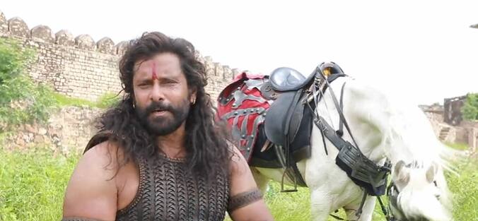 நேற்று பொன்னியின் செல்வன் இரண்டாம் பாகம் தொடர்பான க்ளிம்ப்ஸ் வீடியோ வெளியானது.