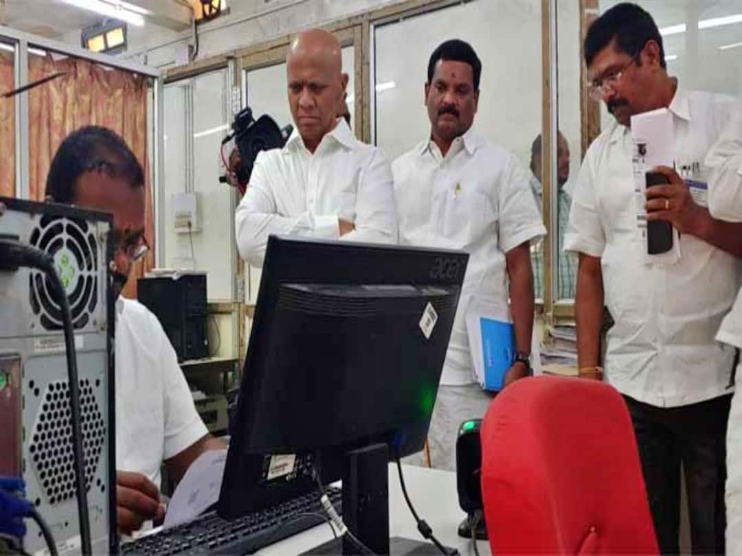Tirumala temple introduces Face recognition technology rooms laddu counters DNN Tirumala Face Recognition : తిరుమలలో ఫేస్ రికగ్నేషన్ టెక్నాలజీ, ఇకపై దళారులకు చెక్!