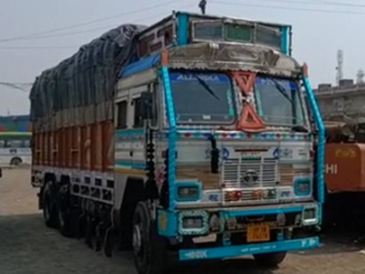 Truck cleaner arrest in connection with the murder of Driver in Indore of Madhya Pradesh ANN Murder Mystery: फरियादी क्लीनर ही निकला ट्रक ड्राइवर की हत्या का आरोपी, इस तरह रची थी कत्ल की कहानी
