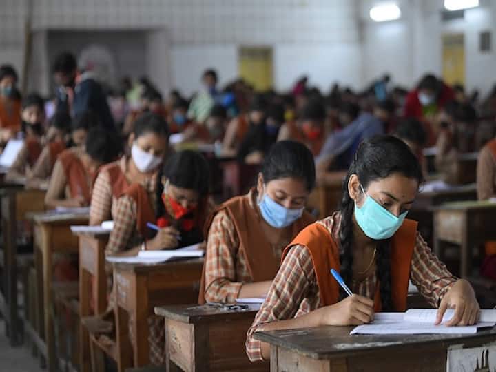 Maharashtra Board 10th Exams Begin Today: Check Exam Schedule And Key Details Here Maharashtra Board 10th Exams Begin Today: Check Exam Schedule And Key Details Here
