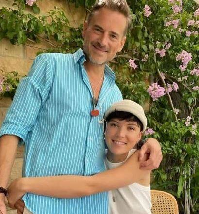 ਕੁੜੀ ਨੇ 22 ਸਾਲ ਵੱਡੇ ਬੰਦੇ ਨਾਲ ਕਰਵਾਇਆ ਵਿਆਹ, ਲੋਕ ਸਮਝਦੇ ਪਿਉ-ਧੀ ਦੀ ਜੋੜੀ