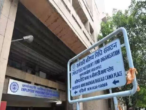 ਇਸ ਤੋਂ ਬਾਅਦ ਤੁਹਾਡੇ ਤੋਂ ਪੁੱਛੇ ਗਏ ਵੇਰਵੇ ਜਿਵੇਂ ਕਿ ਪੈਨ ਨੰਬਰ, ਆਧਾਰ ਨੰਬਰ ਆਦਿ ਭਰੋ ਅਤੇ ਕਿਵੇਂ ਮਾਈ ਯੂਏਐਨ 'ਤੇ ਕਲਿੱਕ ਕਰੋ। ਇਸ ਤੋਂ ਬਾਅਦ ਤੁਹਾਨੂੰ UAN ਮਿਲੇਗਾ।